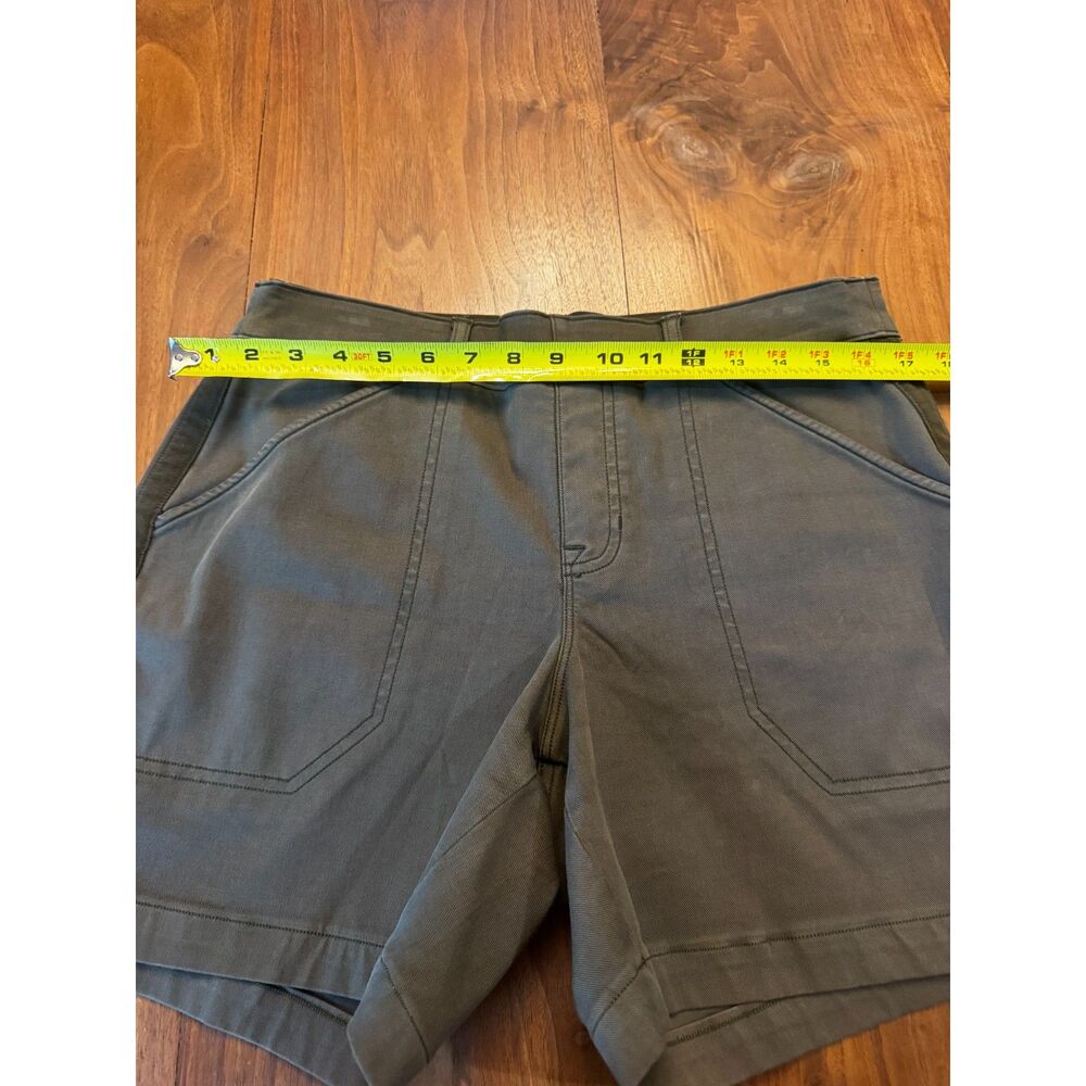 SPANX Women's Large High Rise Shorts Olive Green Stretch Utility Pocket L
